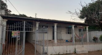 Casa a pasos de la UNINTER en Venta