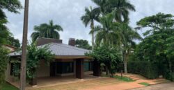 Avenida Paraná, esquina Apa Norte, Paraná Country Club, Hernandarias