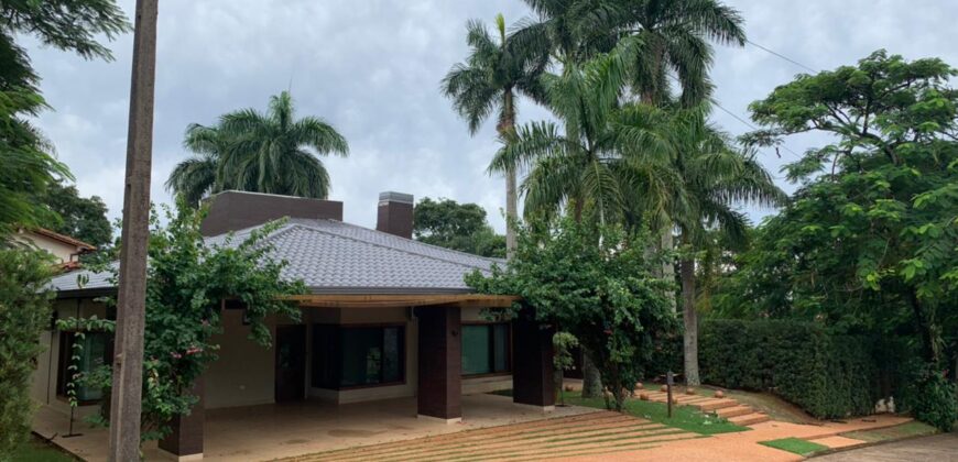 Avenida Paraná, esquina Apa Norte, Paraná Country Club, Hernandarias