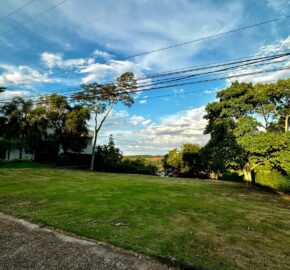 Venecia este, Paraná Country Club, Hernandarias