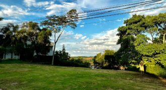 Venecia este, Paraná Country Club, Hernandarias