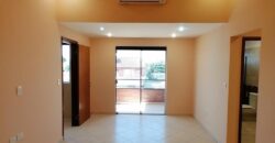 EN VENTA – HERMOSA CASA EN LAMBARÉ